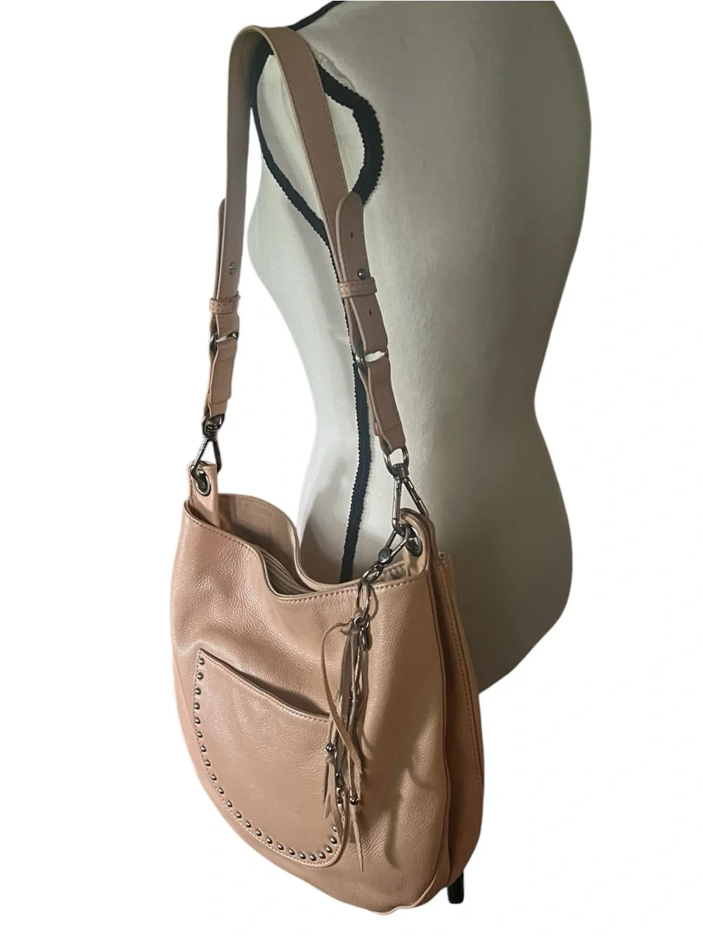 The Sak Zinnia Pebbled Leather Hobo Shoulder Bag